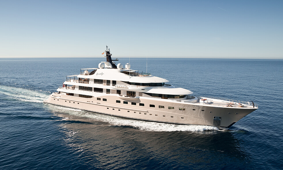 83M M/Y HERE COMES THE SUN Sold by Fraser